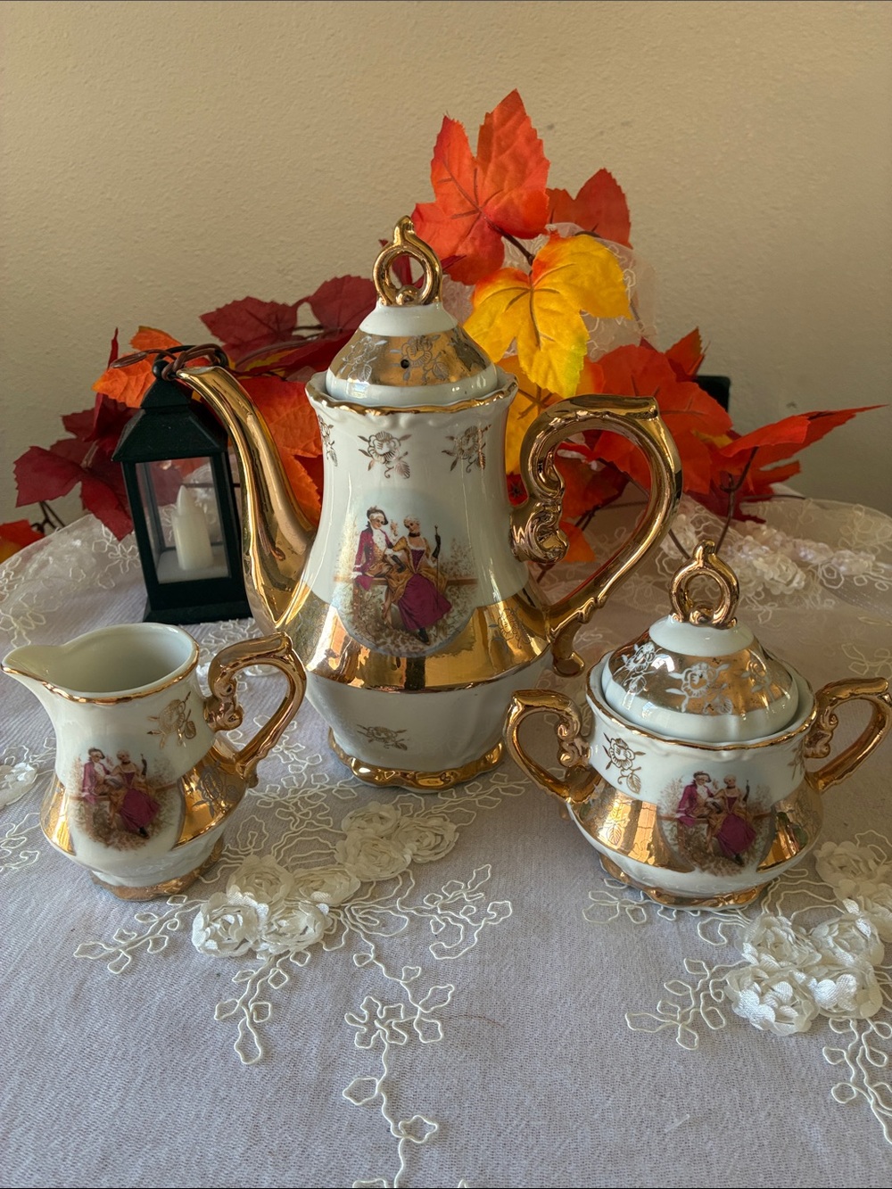 Vintage Yamayo Grace teapot